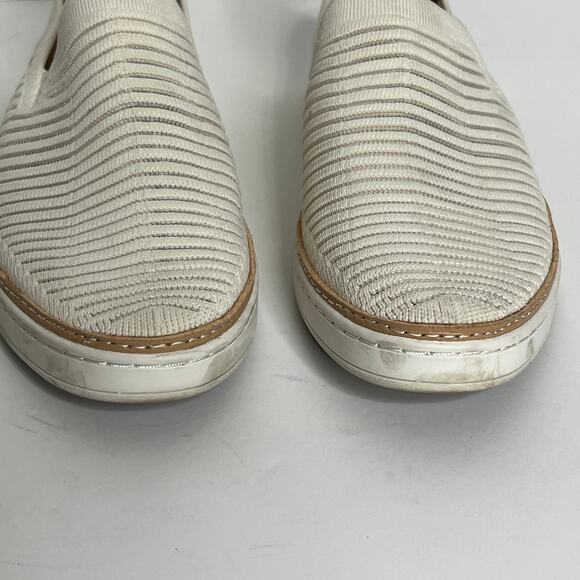 Ugg Sammy Breeze Slip On Sneaker White Shoe Size 10 - Picture 5 of 8